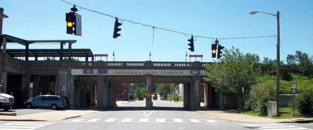 Parking at Fredericksburg Amtrak Station