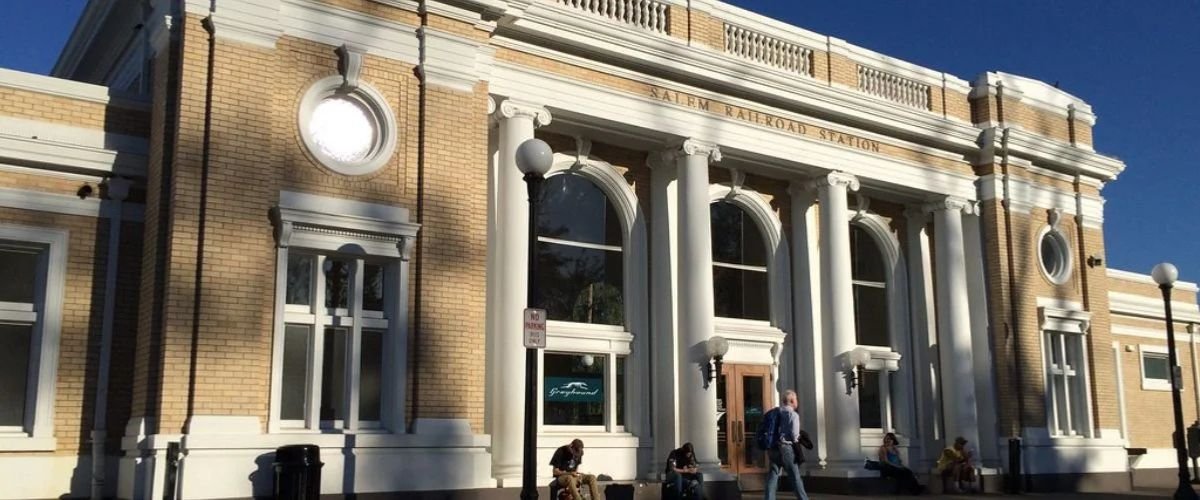 Salida Amtrak Station – SLD