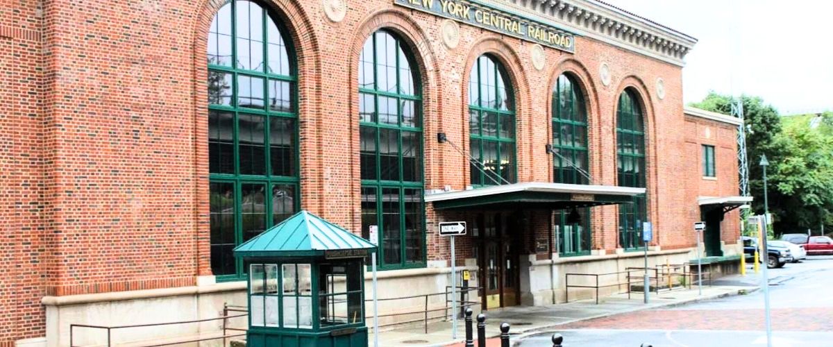 Top 10 Hotels near Poughkeepsie Station